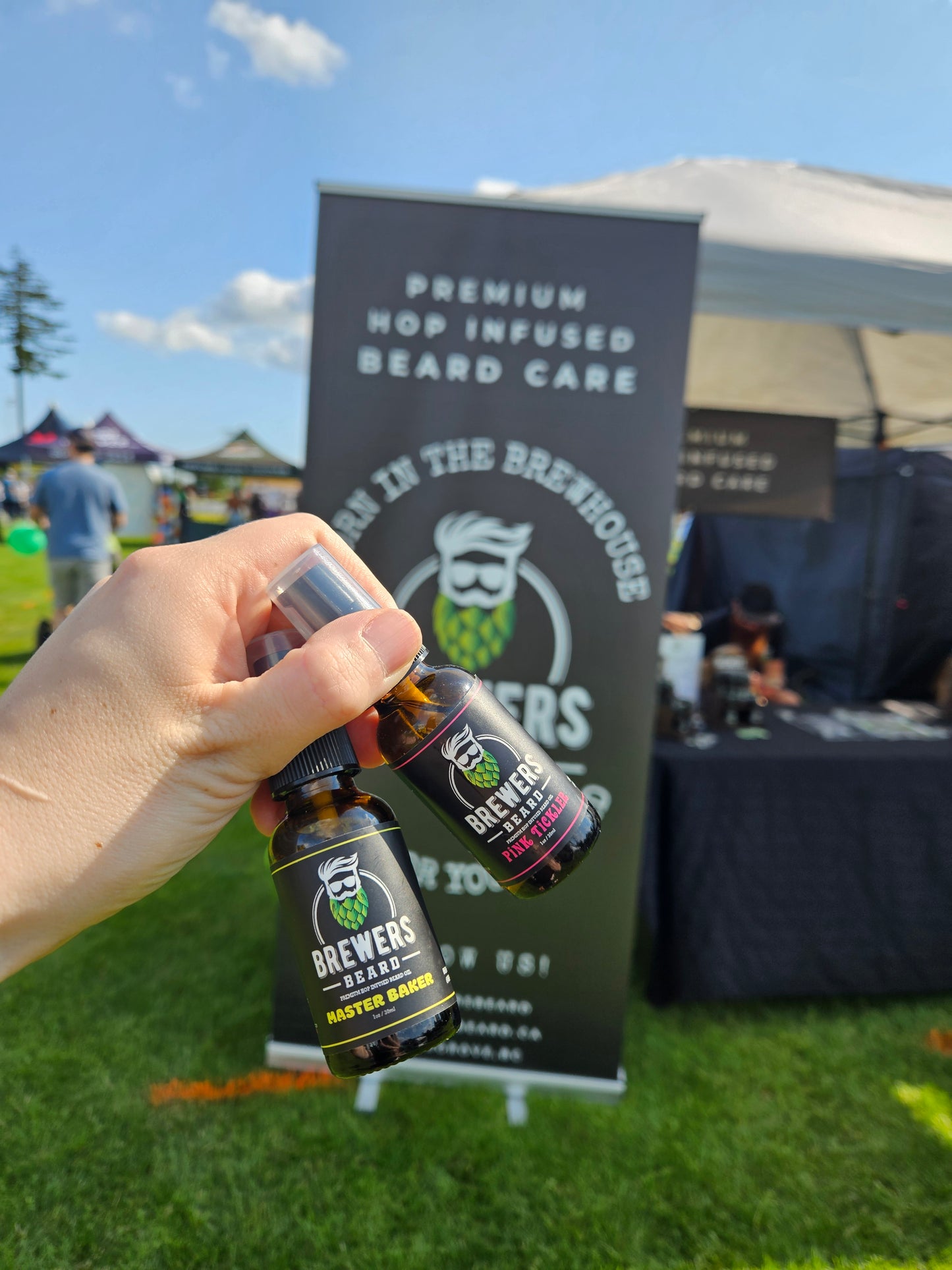 Master Baker | Premium Hop Infused Beard Oil | Warm Cinnamon Roll and Coffee Scent | Brewer’s Beard
